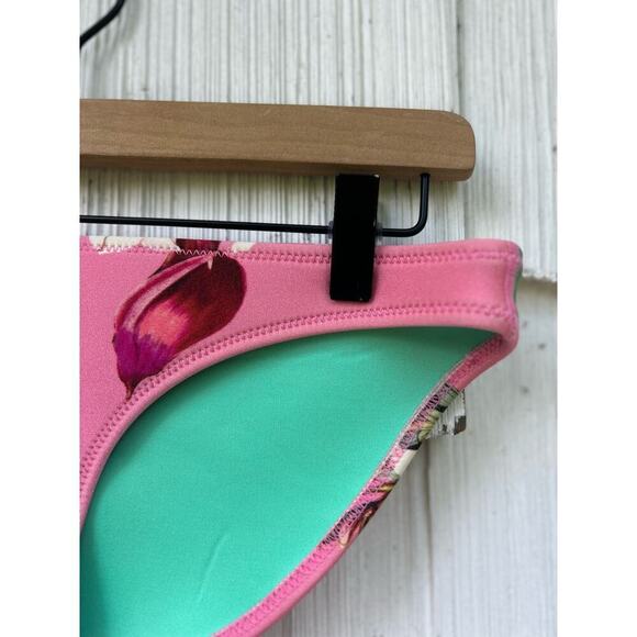 TRIANGL‎ Pink Floral Hibiscus Neoprene Tropical Bikini Size M - Picture 3 of 8